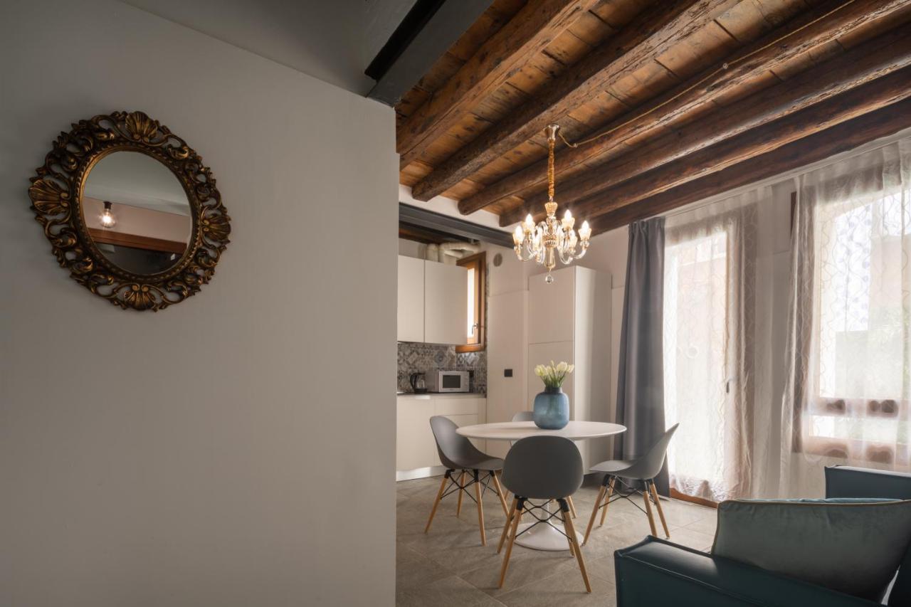 Castello With Garden R&r Apartamento *